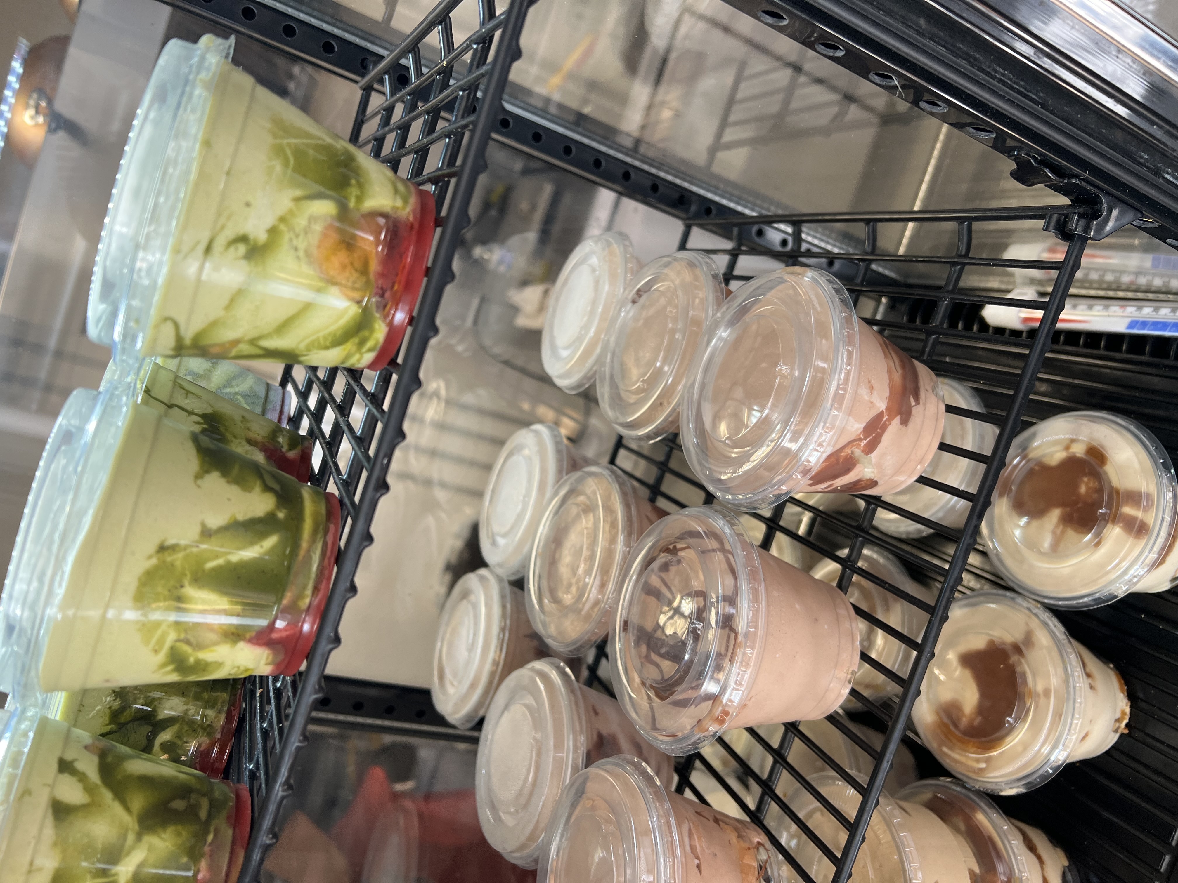 pizzeria Nice-pizzas Saint Laurent du Var-cuisine italienne Alpes Maritimes-burgers La Trinité-livraison de plats Villefranche sur Mer-livraison de pizzas La Gaude